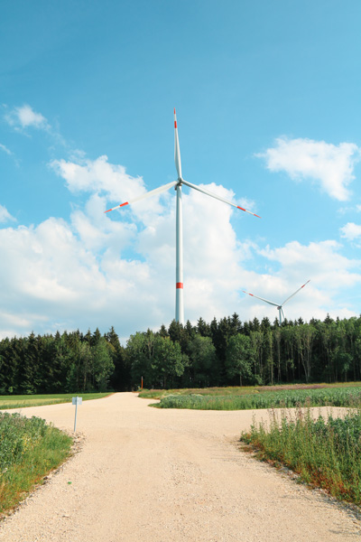 Solar Invest AG - Schwäbisch Hall - Mit Erneuerbaren Energien in die Zukunft! - klein - Tegelberg-Donzdorf