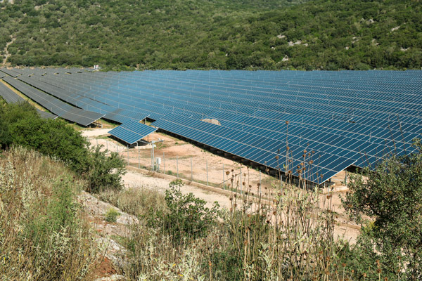 Solar Invest AG - Schwäbisch Hall - Mit Erneuerbaren Energien in die Zukunft! - Arta 3