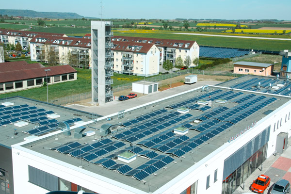 Solar Invest AG - Schwäbisch Hall - Mit Erneuerbaren Energien in die Zukunft! - Feuerwache Ost 3
