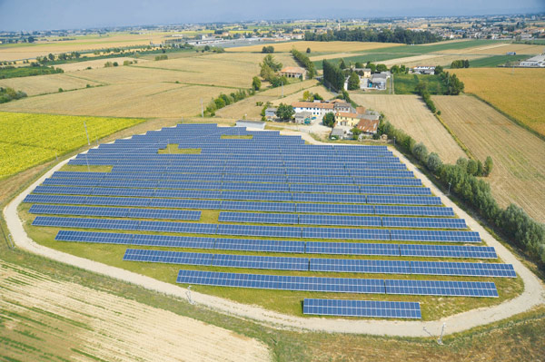 Solar Invest AG - Schwäbisch Hall - Mit Erneuerbaren Energien in die Zukunft! - San Pietro di Morubio - Venetien